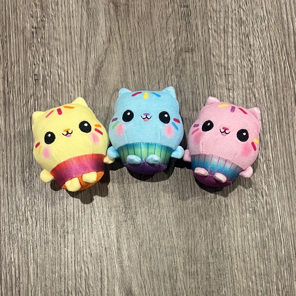 Gabby’s Dollhouse Cakey Cousin’s Trio Plushies